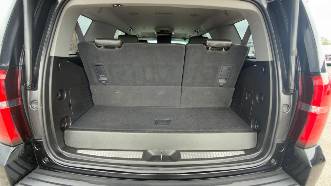 Chevrolet Tahoe 4WD 4dr LT 2017