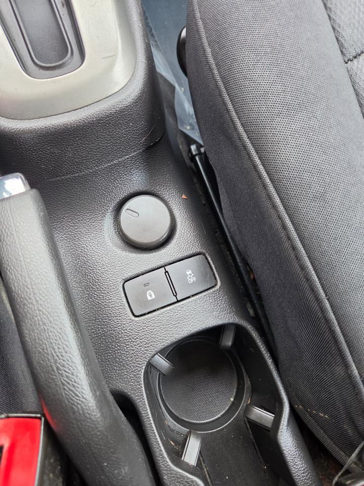 Chevrolet Sonic 5dr HB LT 2LT 2012