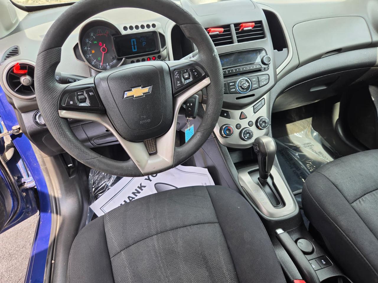 Chevrolet Sonic 5dr HB LT 2LT 2012