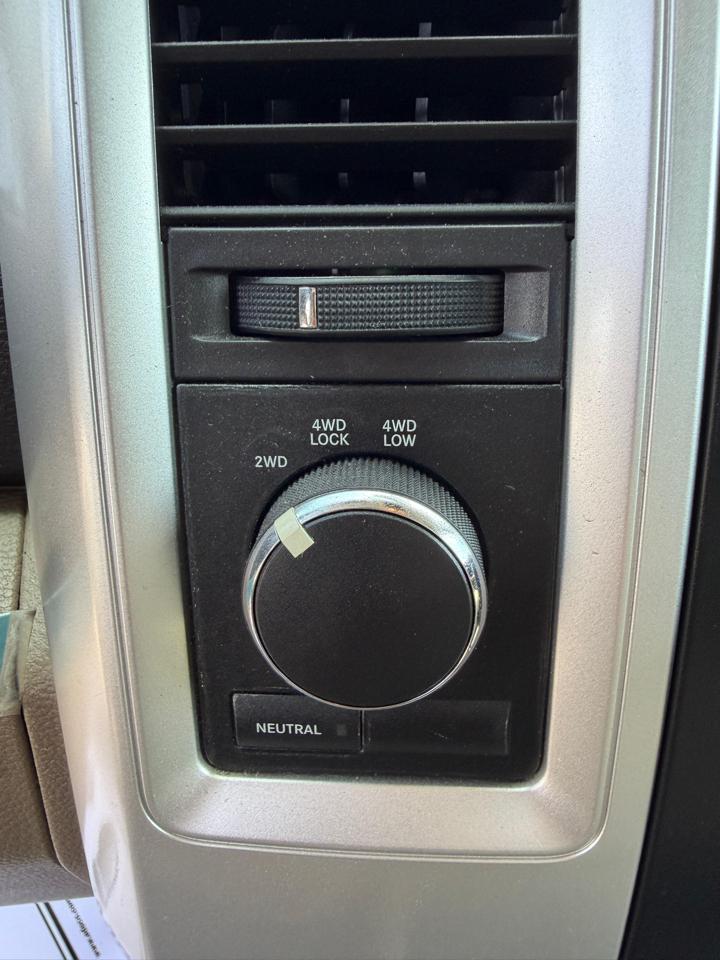 RAM 2500 4WD Crew Cab 169" Outdoorsman 2012