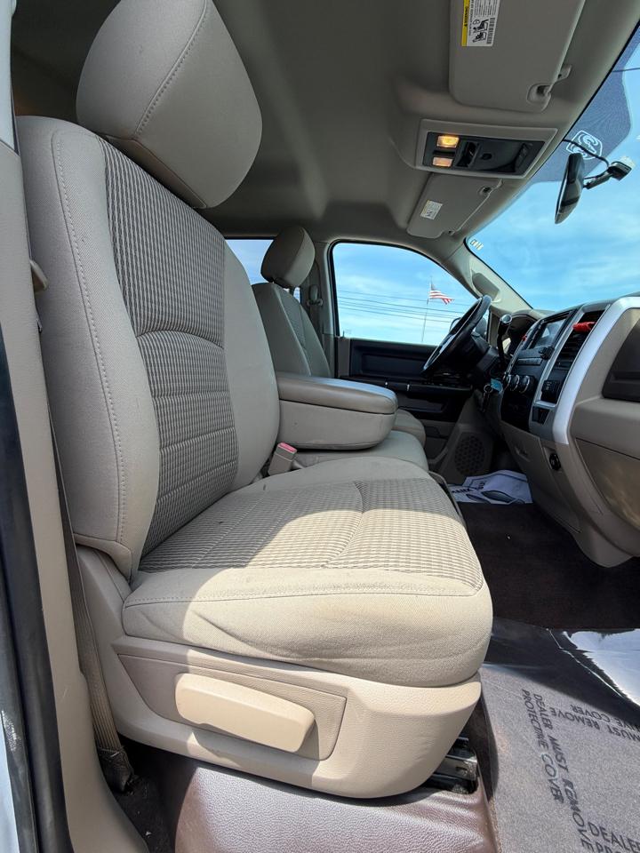 RAM 2500 4WD Crew Cab 169" Outdoorsman 2012
