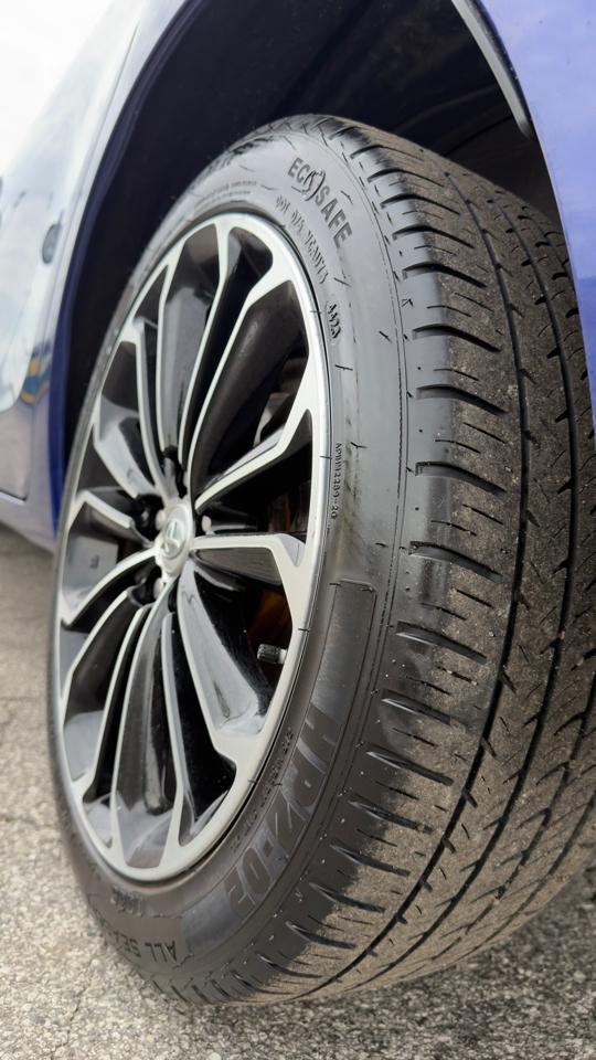 Toyota Corolla 4dr Sdn CVT LE Premium (Natl) 2014