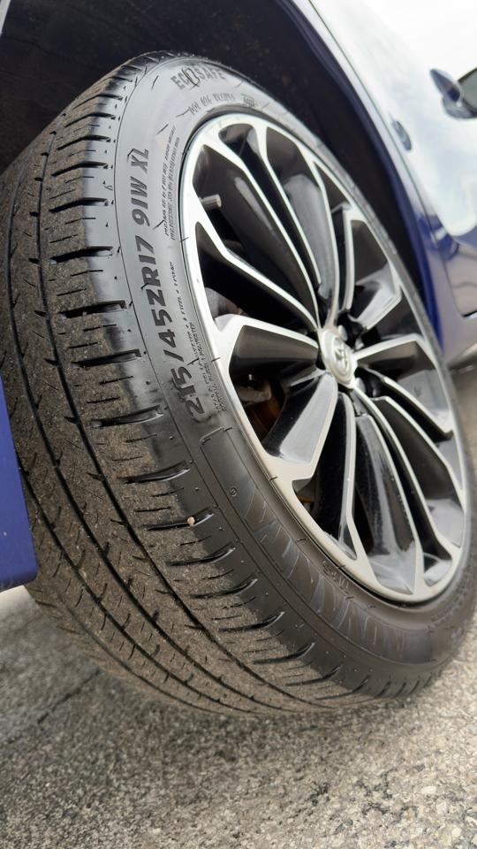 Toyota Corolla 4dr Sdn CVT LE Premium (Natl) 2014