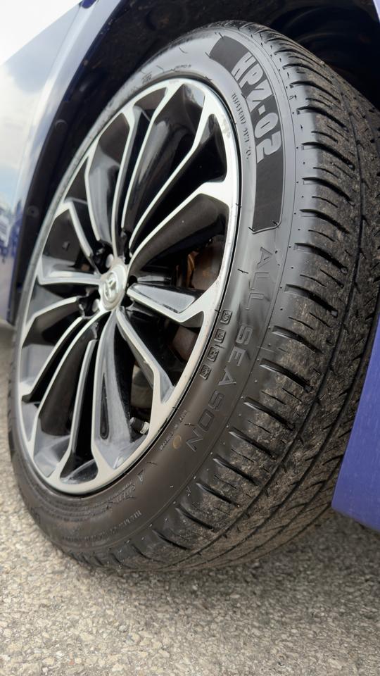 Toyota Corolla 4dr Sdn CVT LE Premium (Natl) 2014
