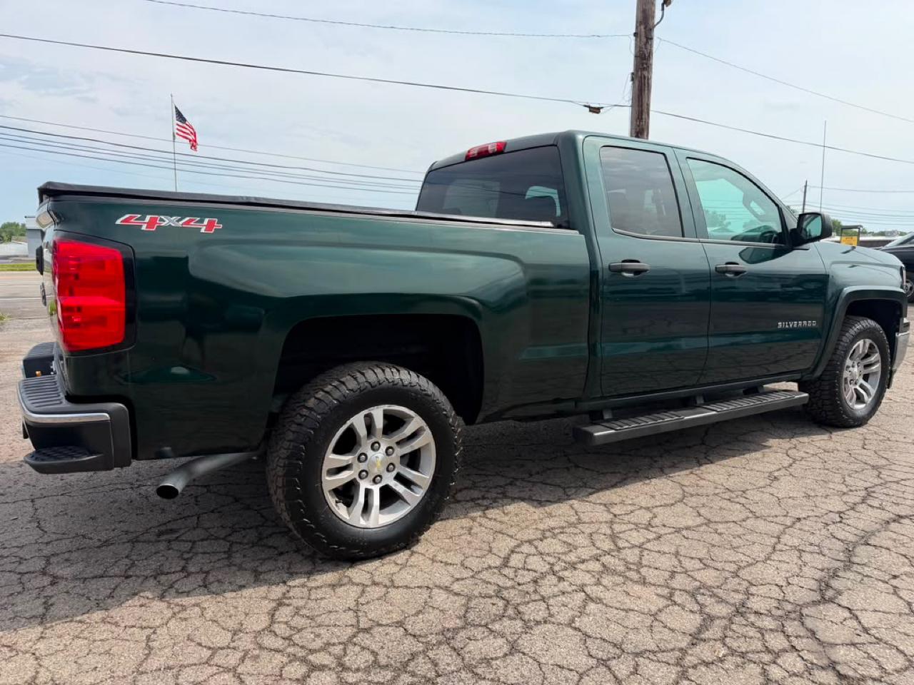 Chevrolet Silverado 1500 4WD Double Cab 143.5" LT w/1LT 2014