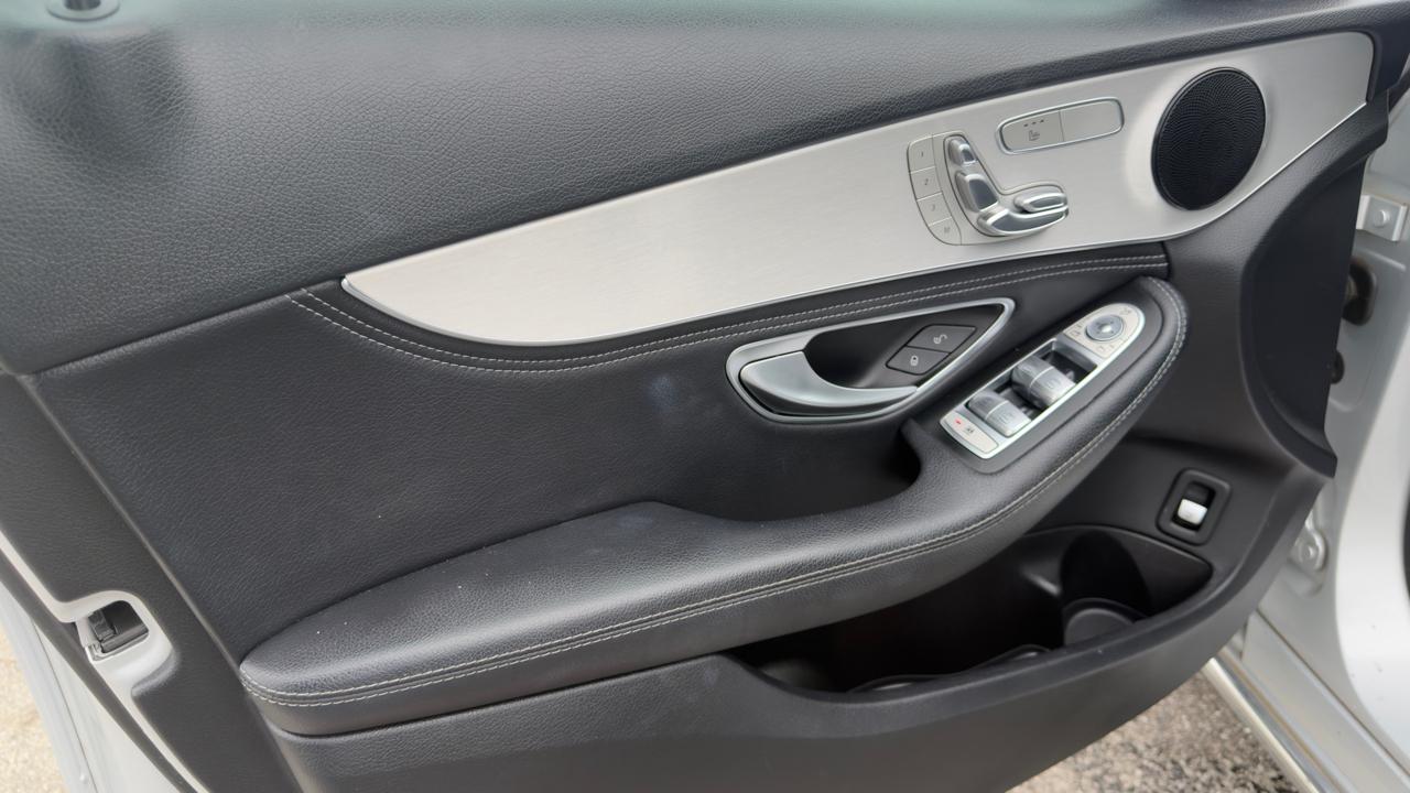 Mercedes-Benz C-Class 4dr Sdn C 300 4MATIC 2016