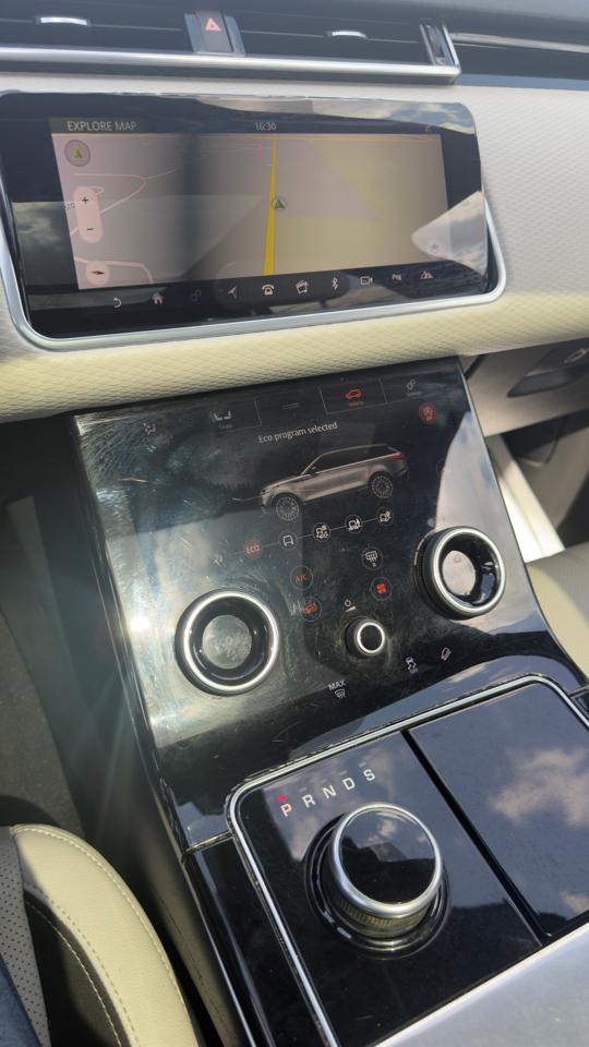 Land Rover Range Rover Velar P250 R-Dynamic SE 2018
