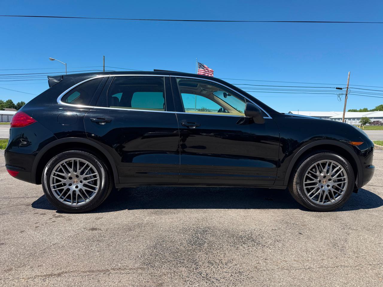 Porsche Cayenne AWD 4dr S 2014