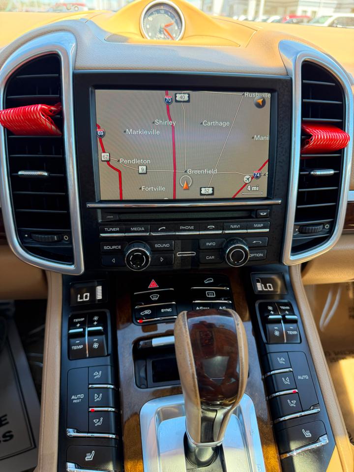 Porsche Cayenne AWD 4dr S 2014