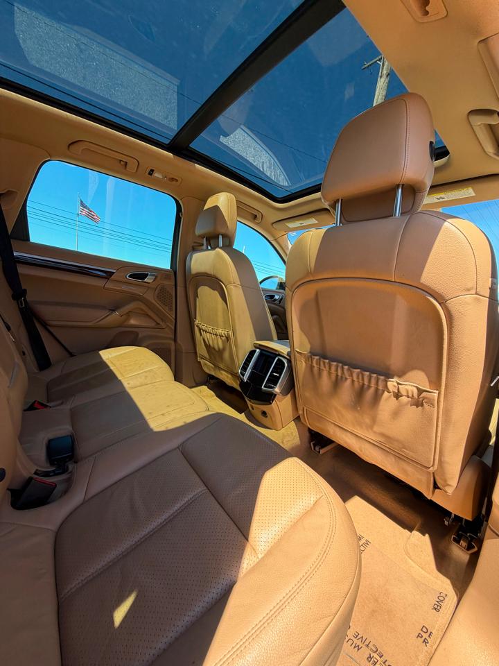 Porsche Cayenne AWD 4dr S 2014