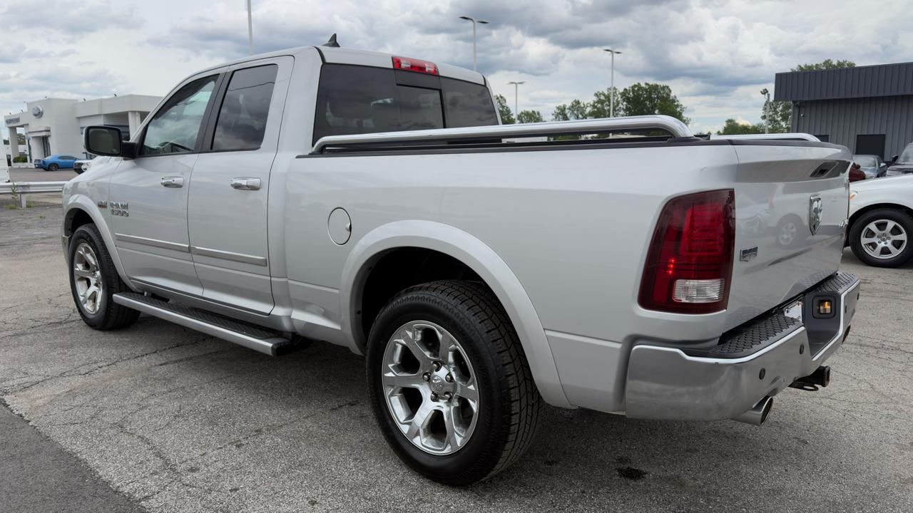 RAM 1500 4WD Quad Cab 140.5" Laramie 2013