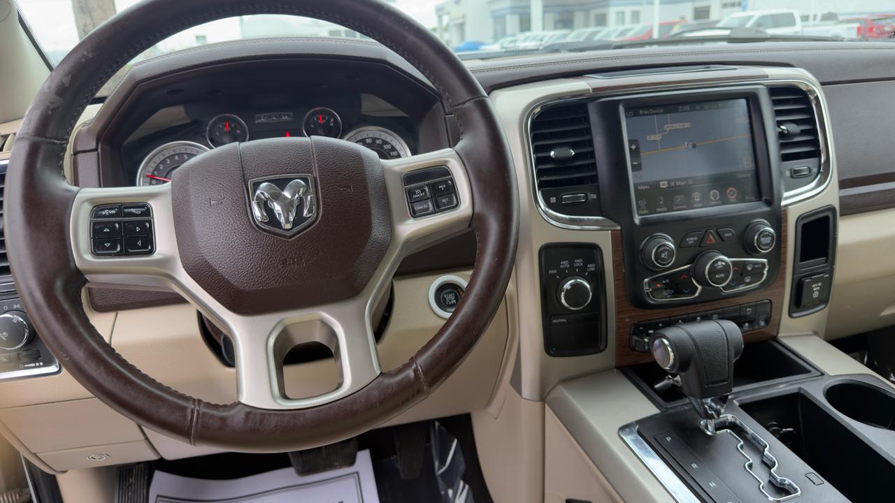 RAM 1500 4WD Quad Cab 140.5" Laramie 2013