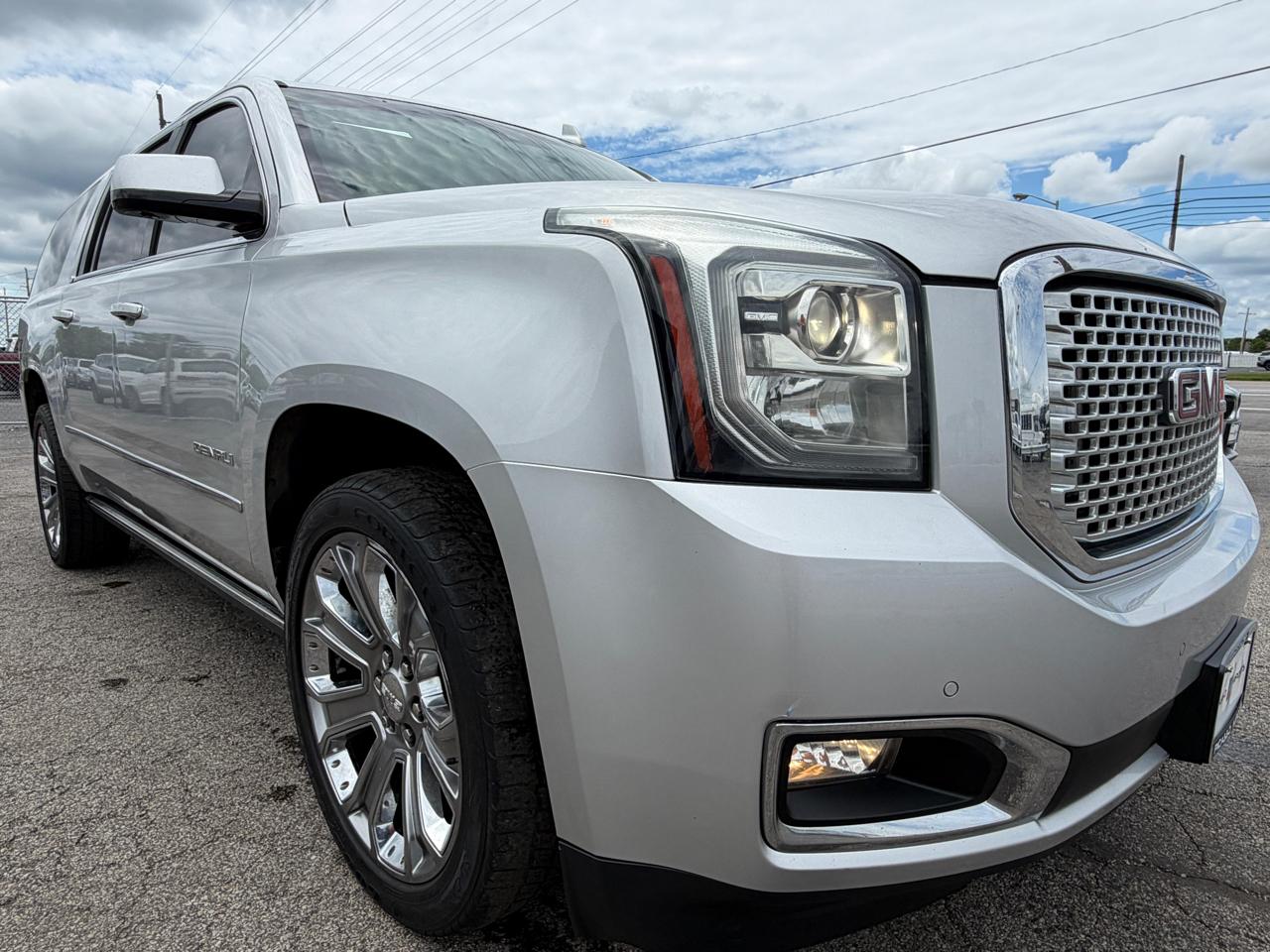 GMC Yukon XL 4WD 4dr Denali 2015