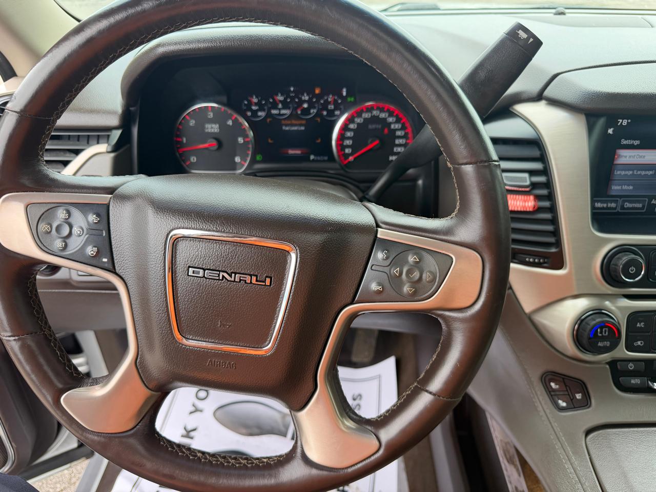 GMC Yukon XL 4WD 4dr Denali 2015