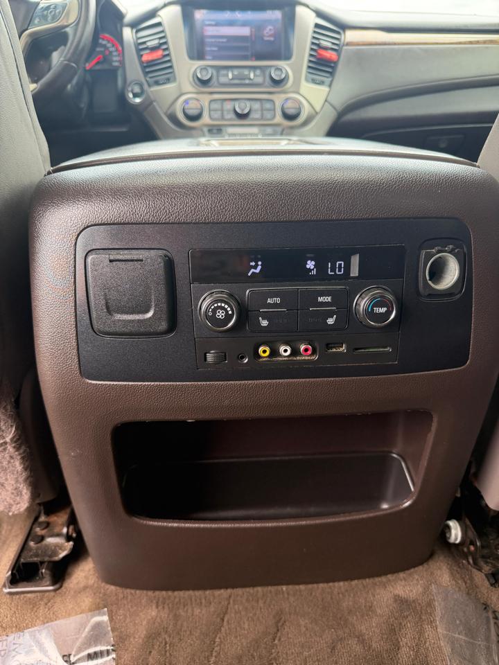 GMC Yukon XL 4WD 4dr Denali 2015