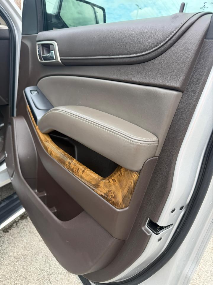 GMC Yukon XL 4WD 4dr Denali 2015