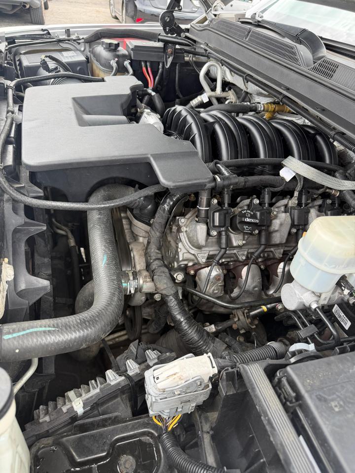 GMC Yukon XL 4WD 4dr Denali 2015
