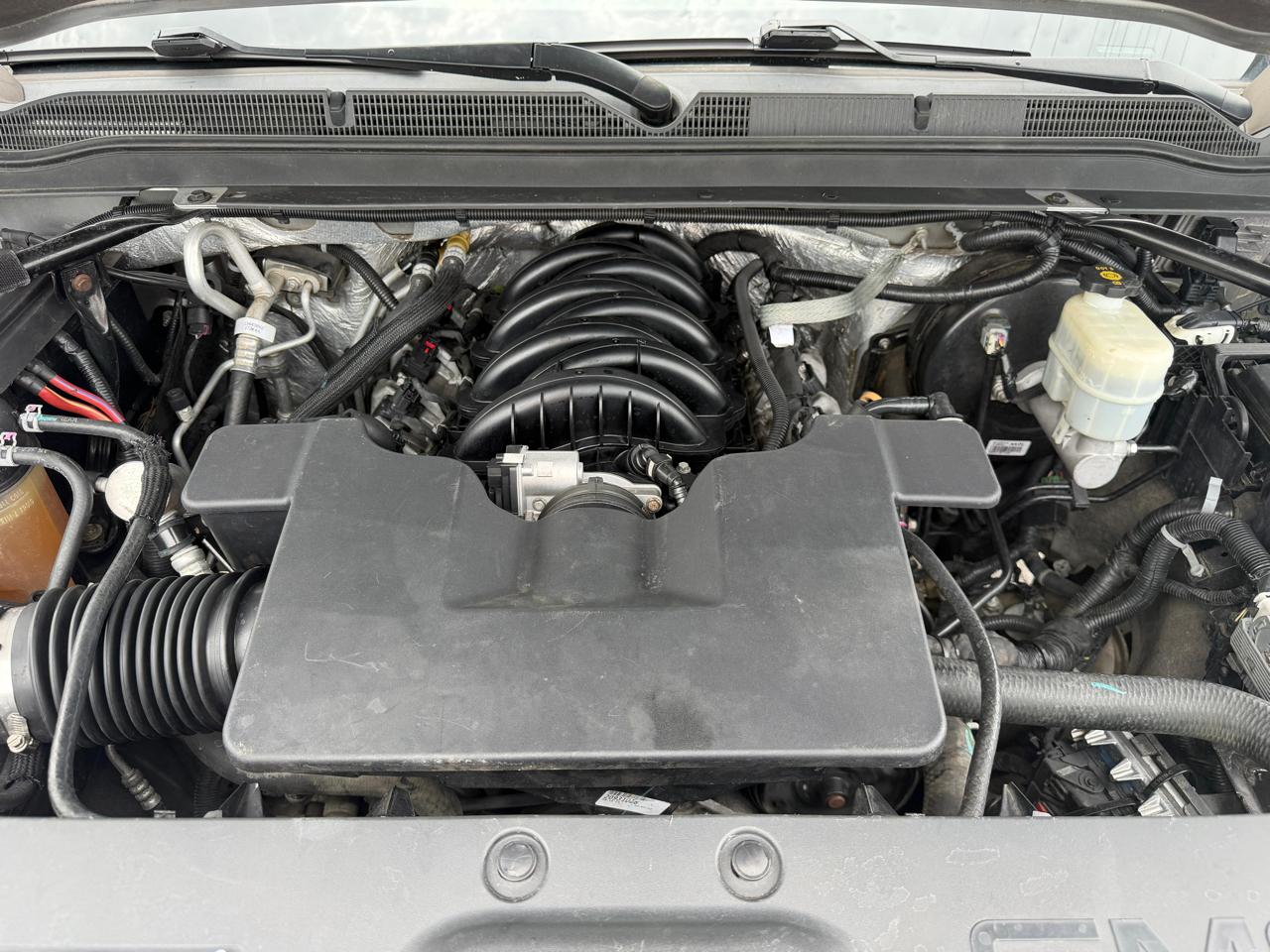 GMC Yukon XL 4WD 4dr Denali 2015