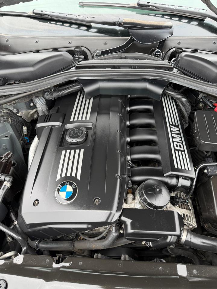 BMW 5 Series 4dr Sdn 528i RWD 2008