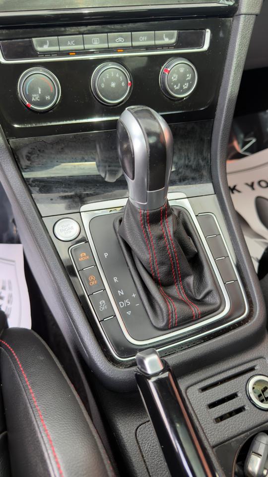 Volkswagen Golf GTI 2.0T Rabbit Edition DSG 2019