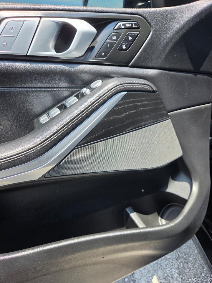 BMW X7 xDrive40i Sports Activity Vehicle 2019