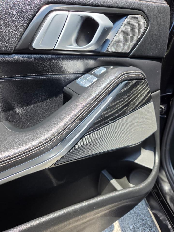 BMW X7 xDrive40i Sports Activity Vehicle 2019
