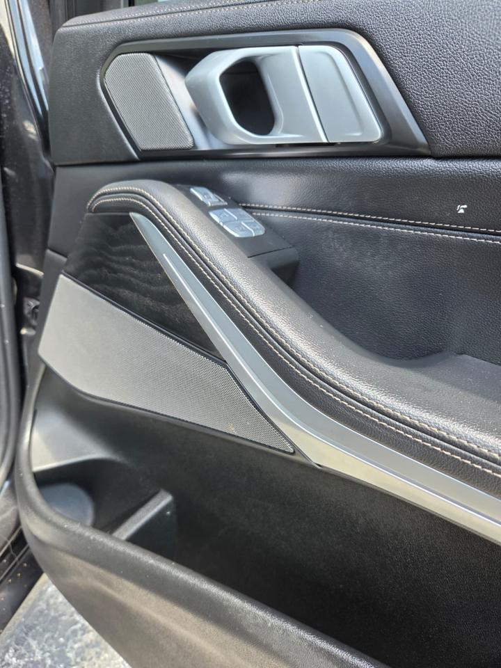 BMW X7 xDrive40i Sports Activity Vehicle 2019