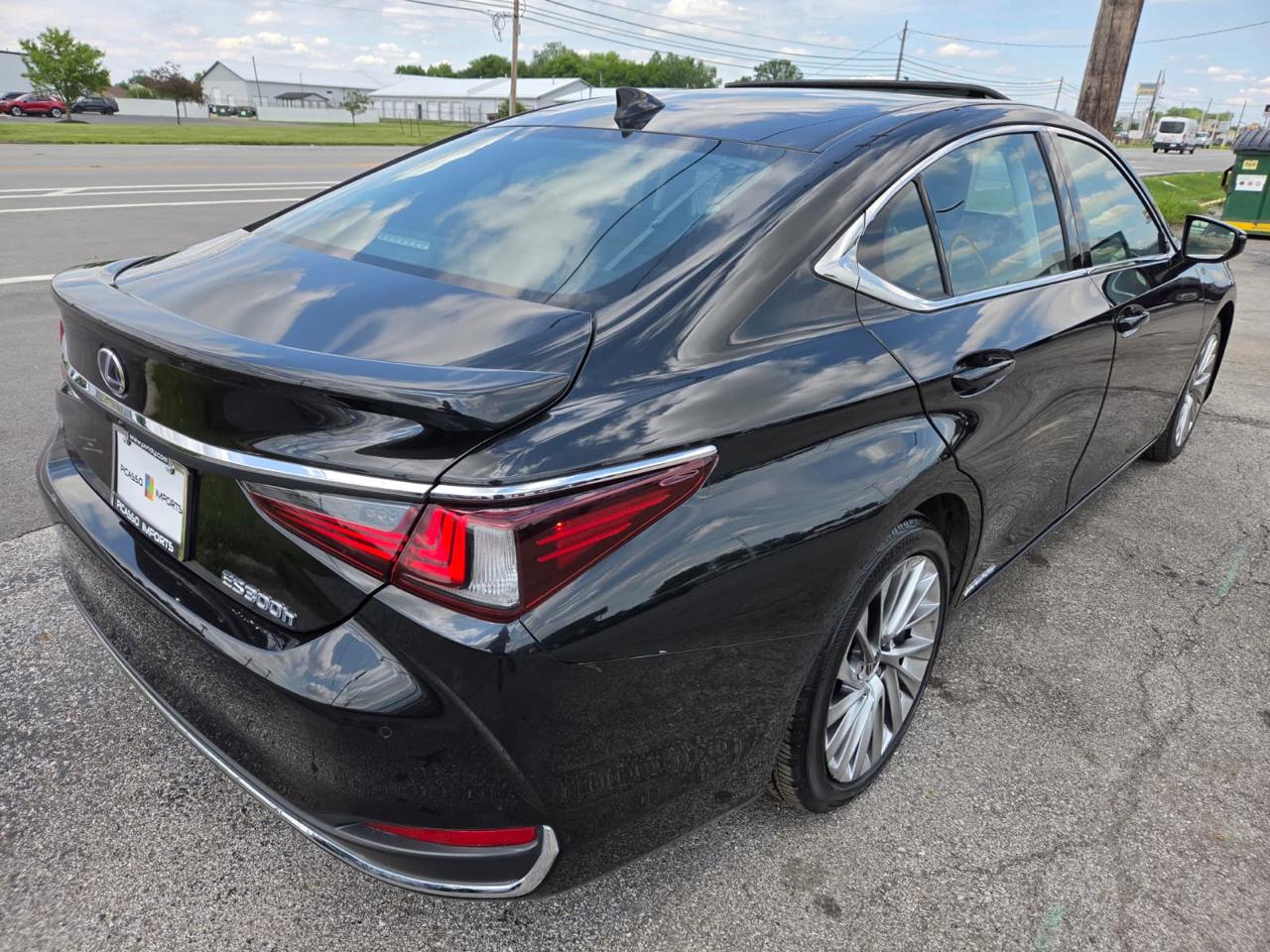 Lexus ES ES 300h Luxury FWD 2021