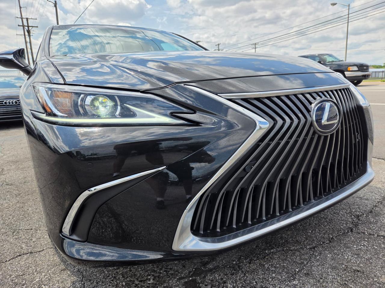 Lexus ES ES 300h Luxury FWD 2021