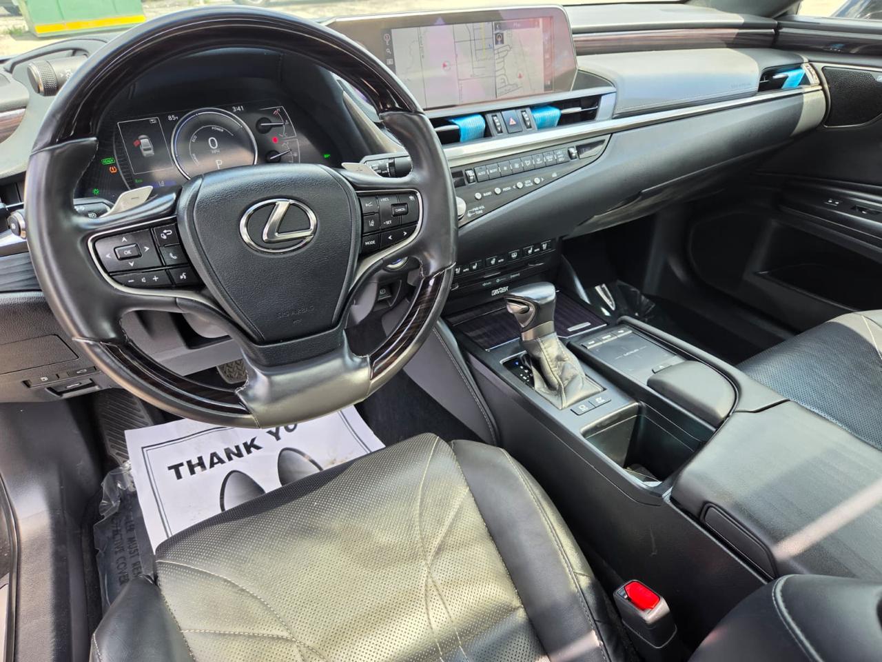 Lexus ES ES 300h Luxury FWD 2021