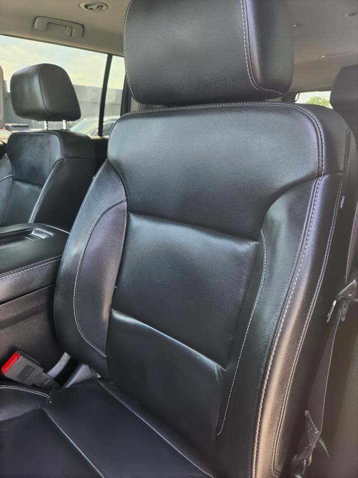 Chevrolet Suburban 4WD 4dr 1500 LT 2019