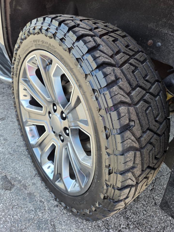Chevrolet Tahoe 4WD 4dr LTZ 2015