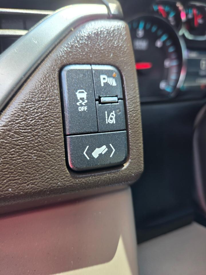 Chevrolet Tahoe 4WD 4dr LTZ 2015