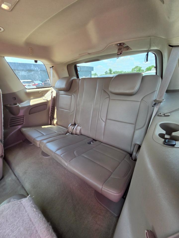 Chevrolet Tahoe 4WD 4dr LTZ 2015