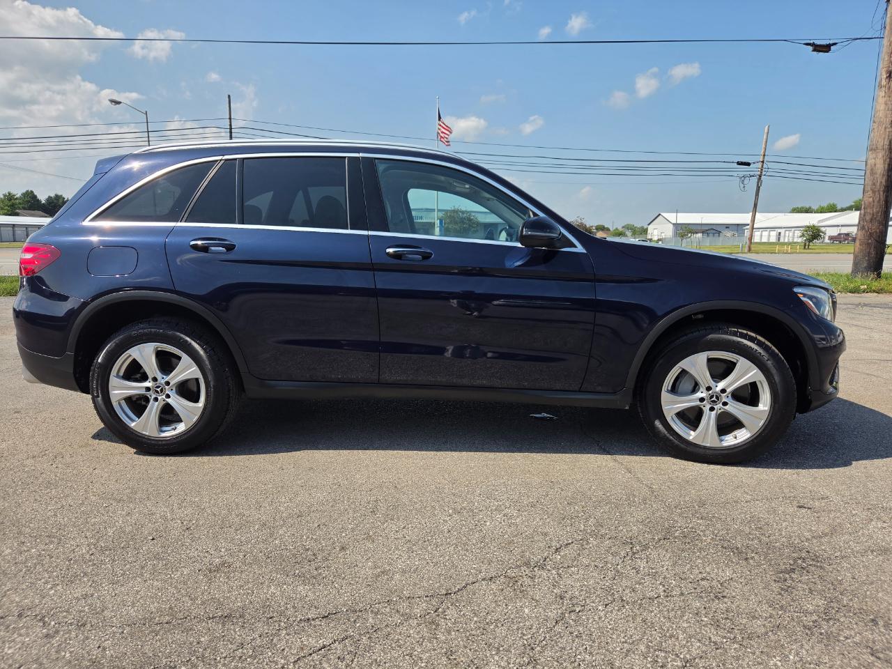 Mercedes-Benz GLC GLC 300 4MATIC SUV 2017