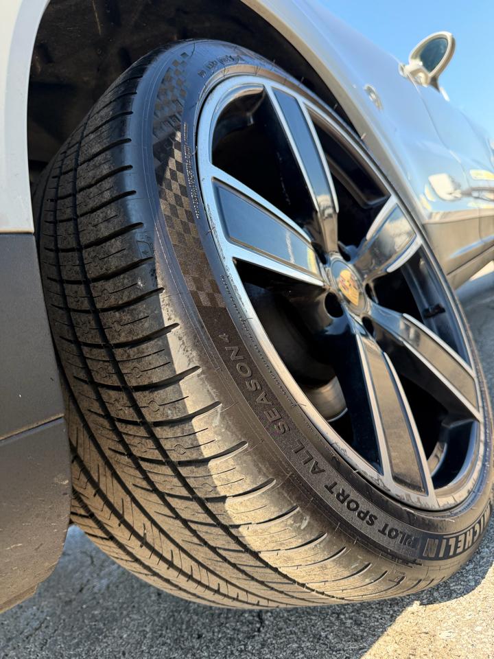 Porsche Cayenne AWD 2022