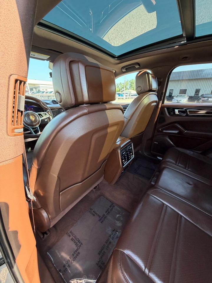 Porsche Cayenne AWD 2022