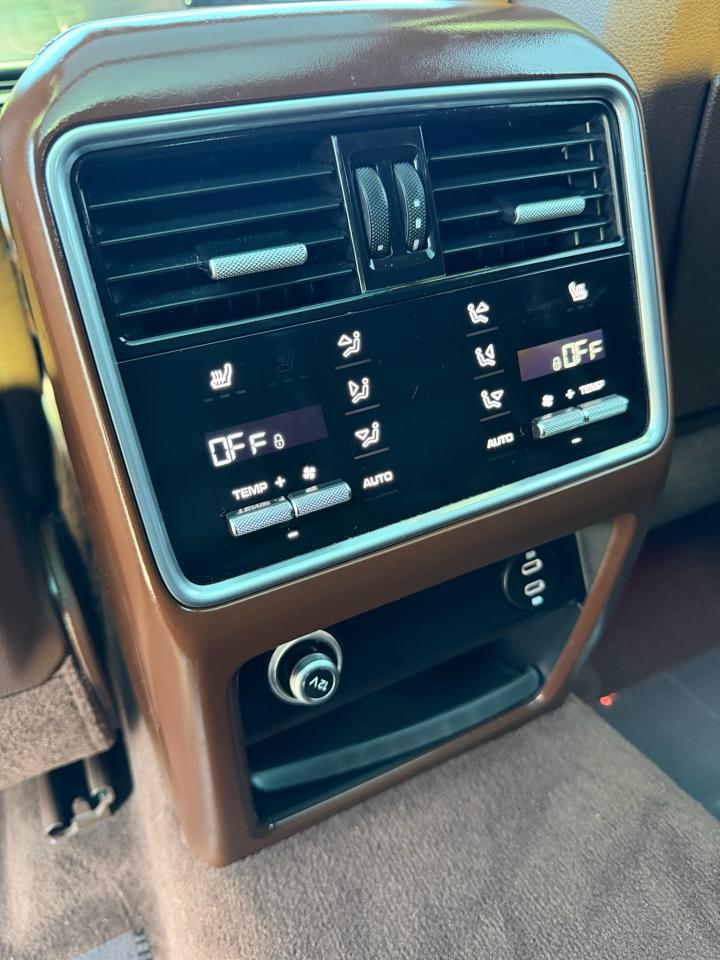 Porsche Cayenne AWD 2022