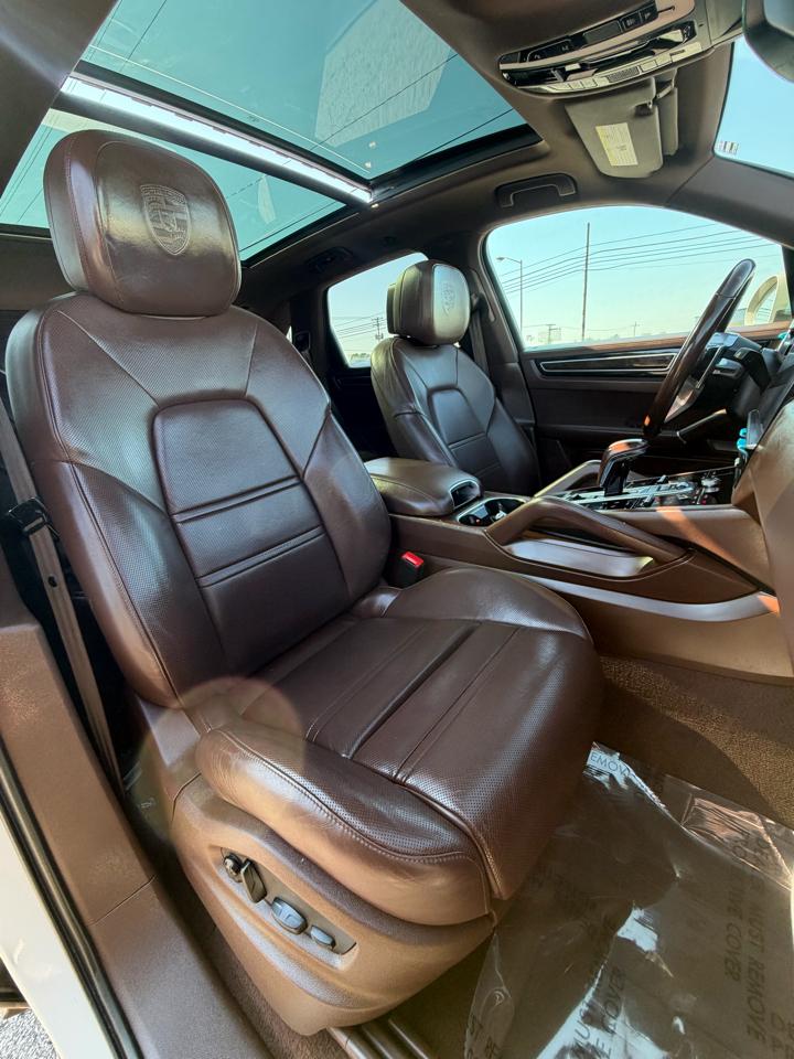 Porsche Cayenne AWD 2022