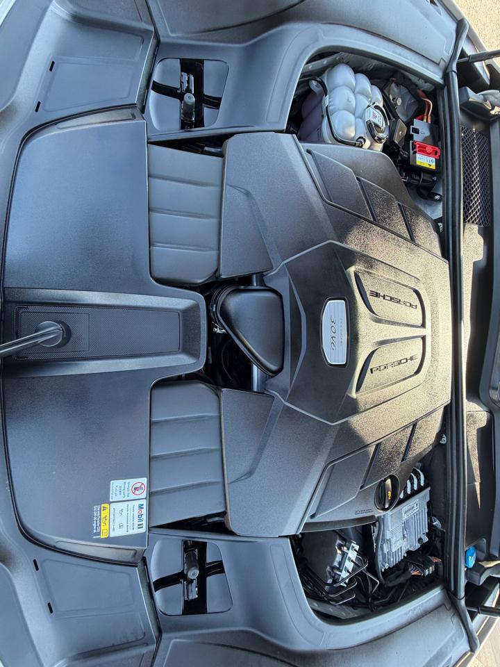 Porsche Cayenne AWD 2022