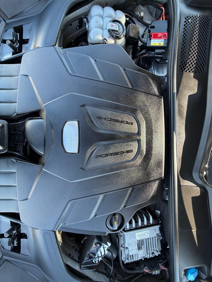 Porsche Cayenne AWD 2022