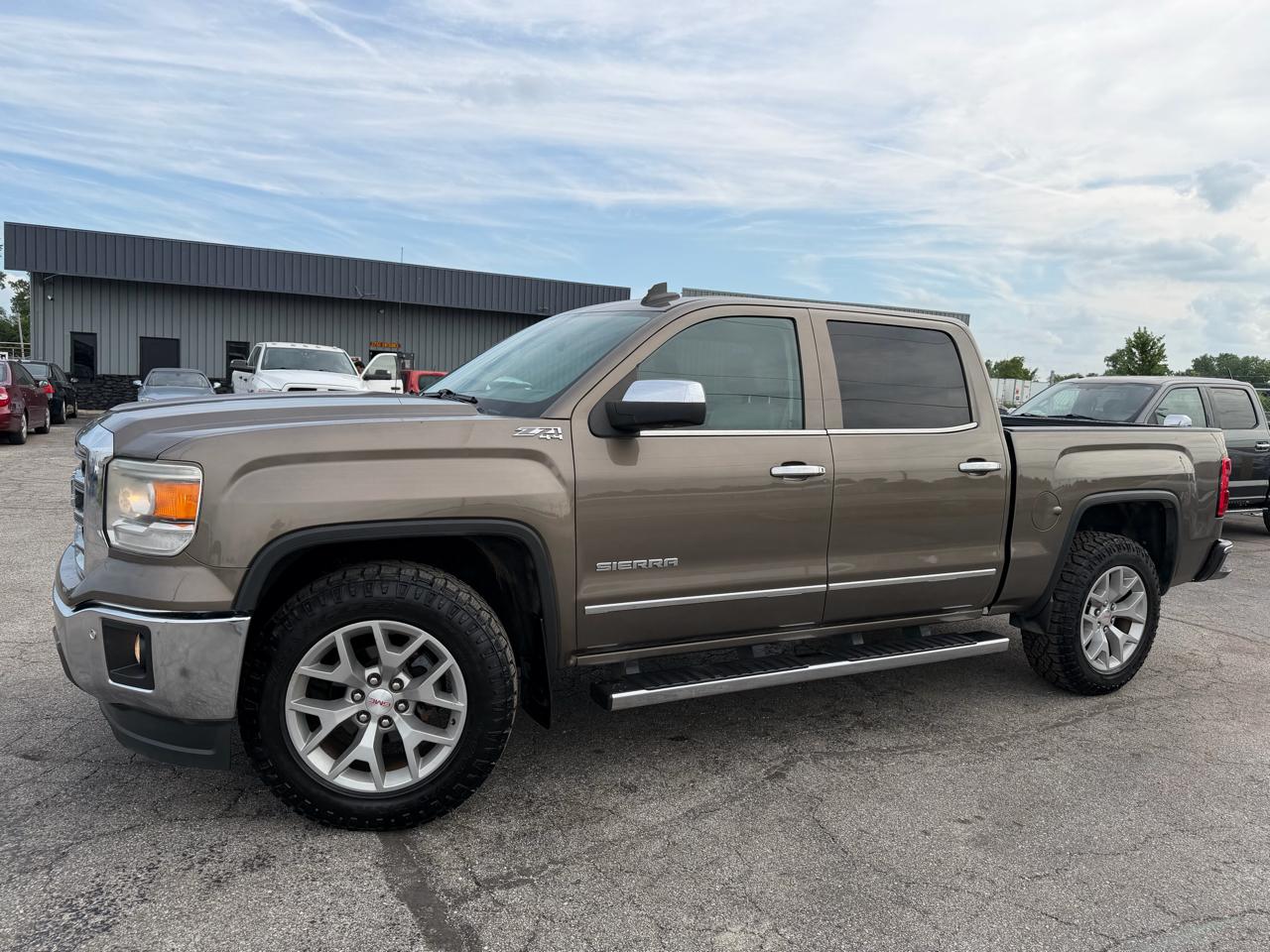 GMC Sierra 1500 4WD Crew Cab 143.5" SLT 2015