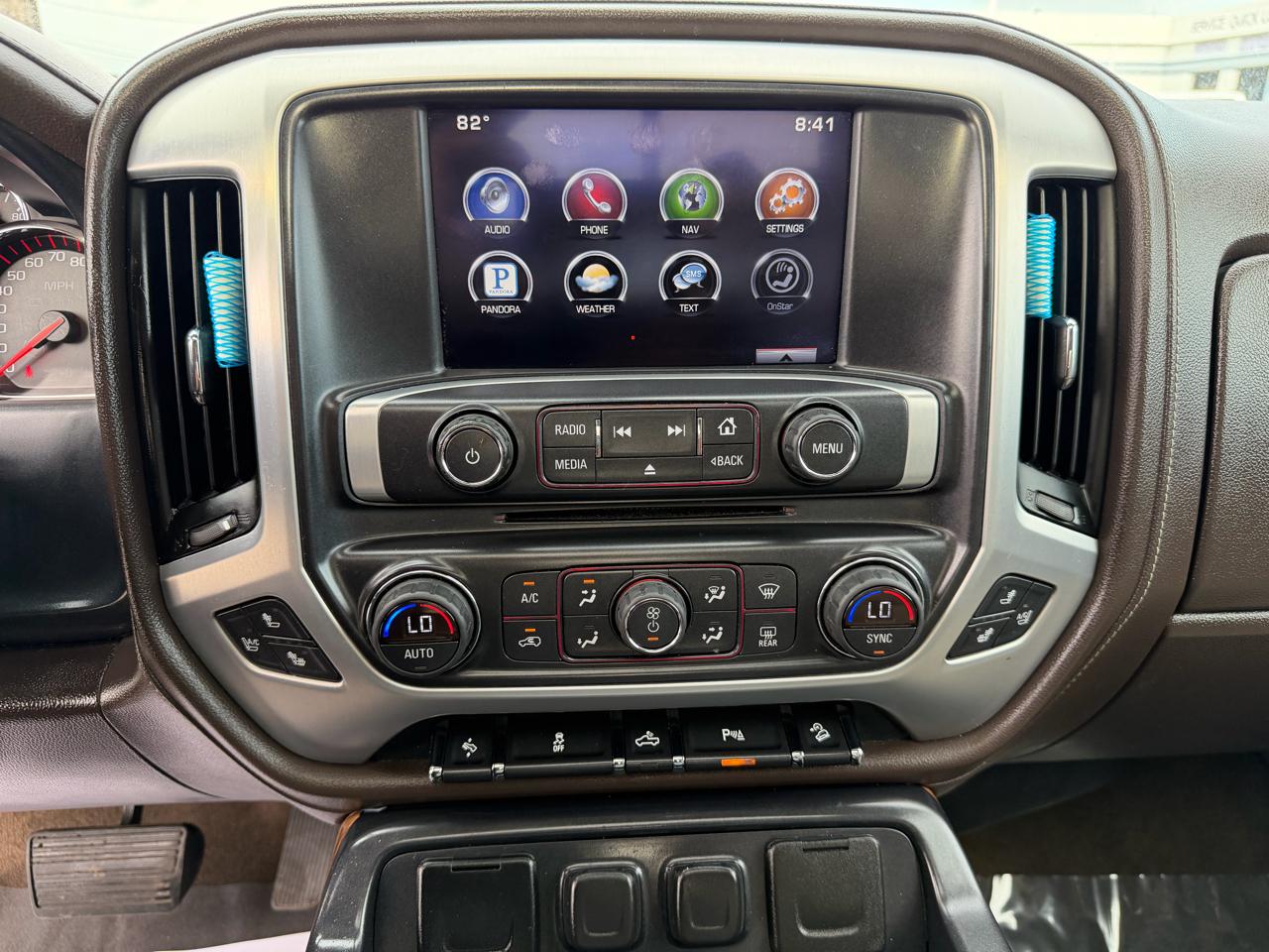 GMC Sierra 1500 4WD Crew Cab 143.5" SLT 2015