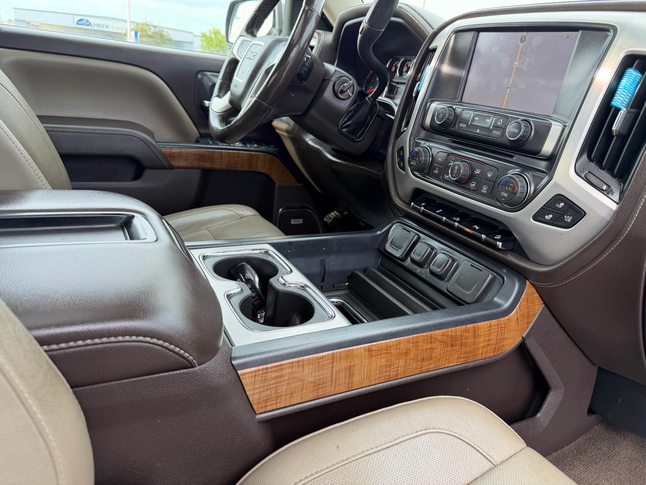 GMC Sierra 1500 4WD Crew Cab 143.5" SLT 2015