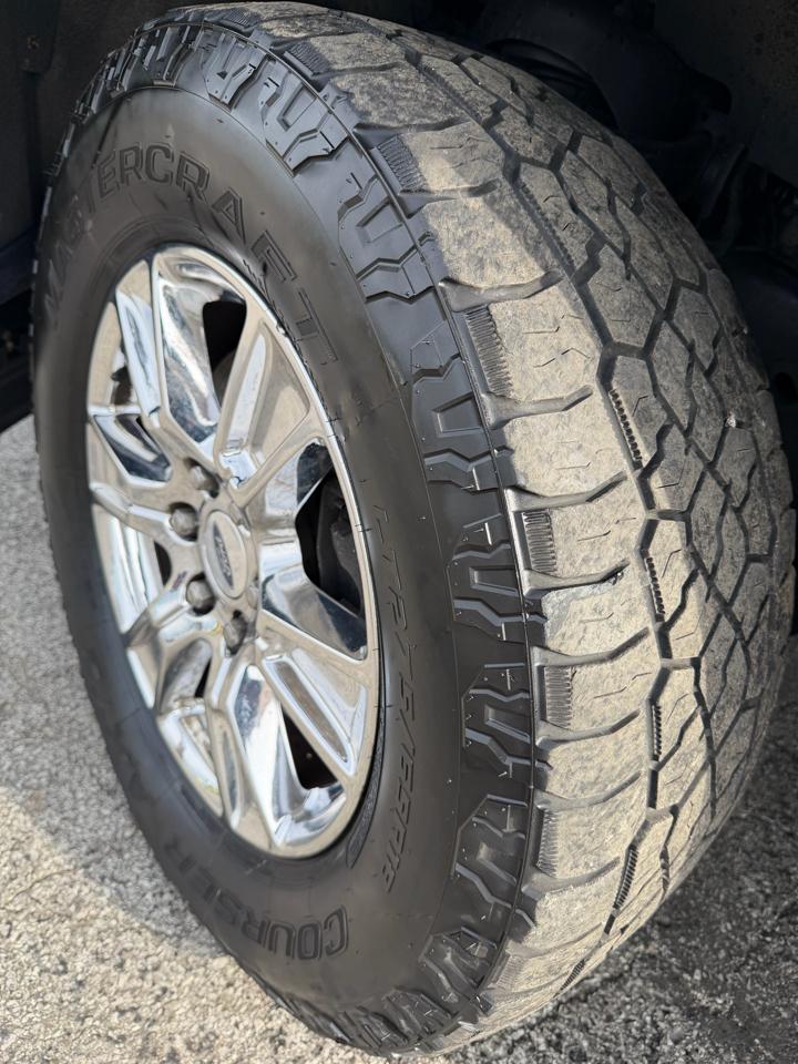 Ford F-150 Lariat 4WD SuperCrew 5.5' Box 2017