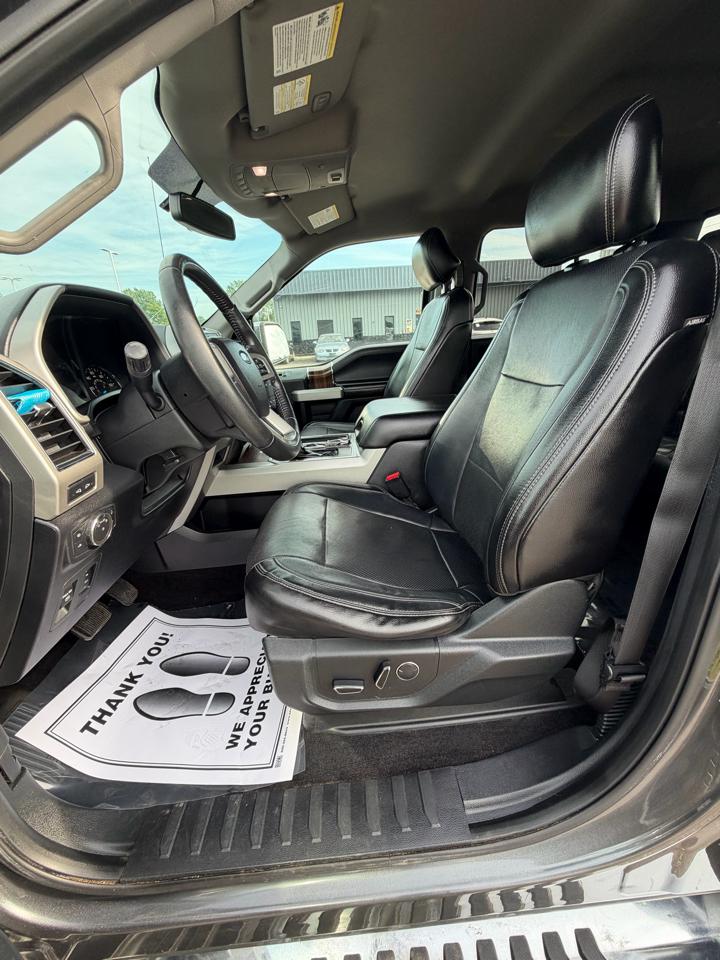 Ford F-150 Lariat 4WD SuperCrew 5.5' Box 2017