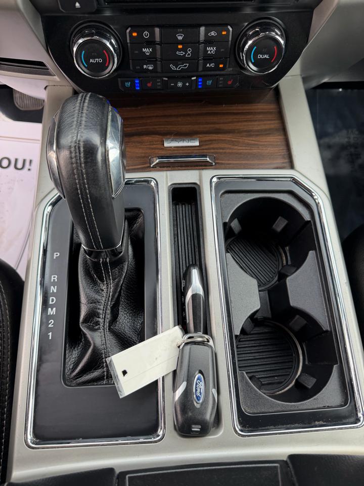 Ford F-150 Lariat 4WD SuperCrew 5.5' Box 2017