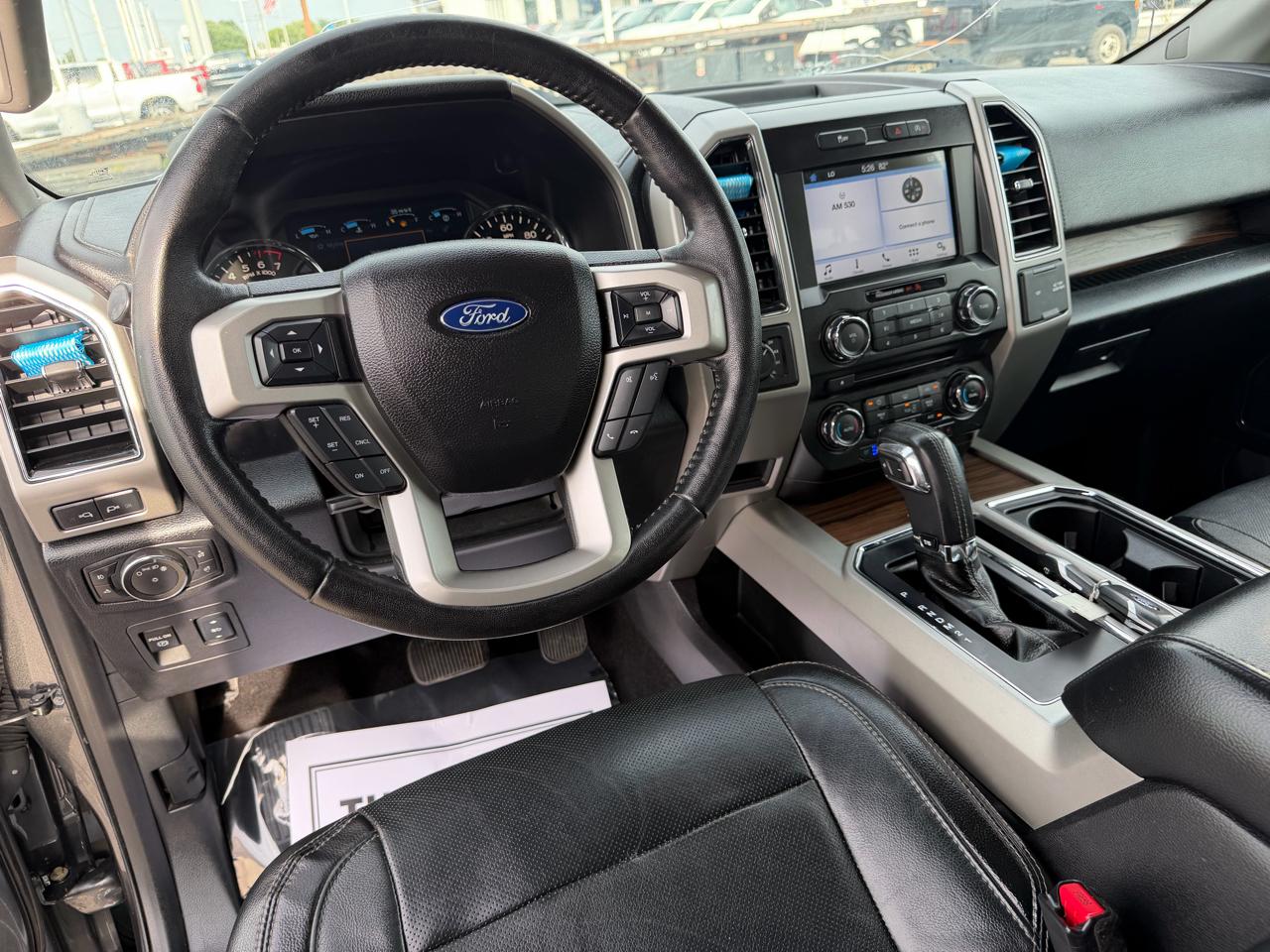 Ford F-150 Lariat 4WD SuperCrew 5.5' Box 2017