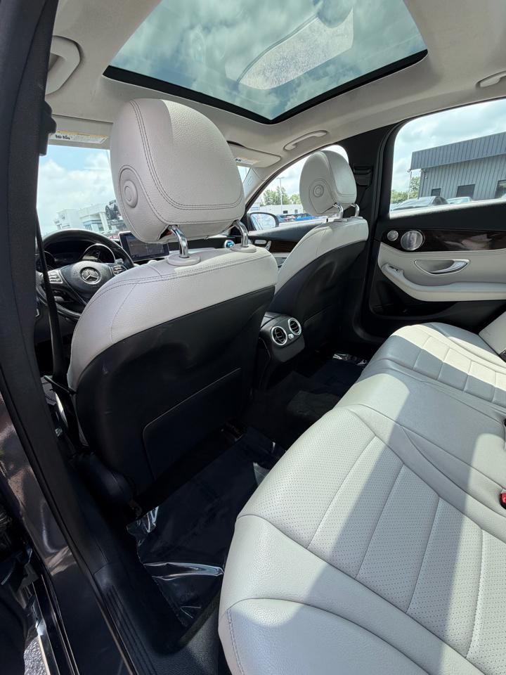 Mercedes-Benz C-Class 4dr Sdn C 300 4MATIC 2016