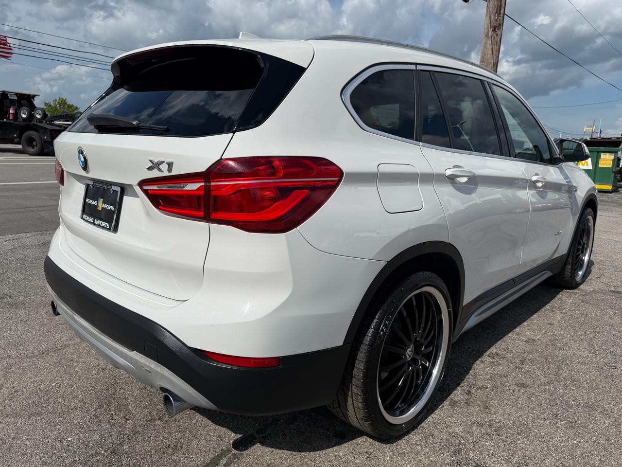 BMW X1 xDrive28i Sports Activity Vehicle 2017